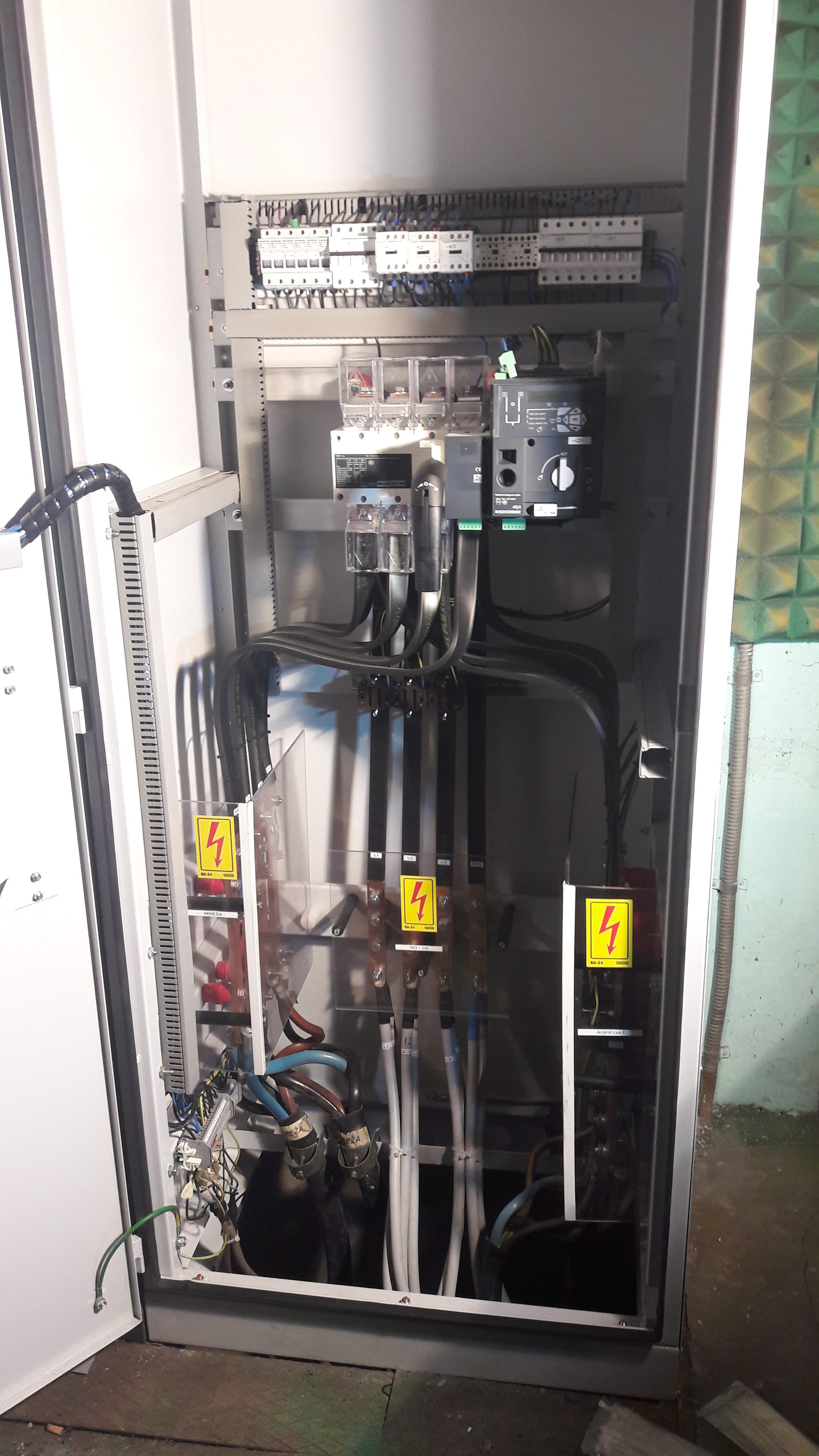 Modernizirani upravljački ormar sustava pričuvnog napajanja nakon zamjene